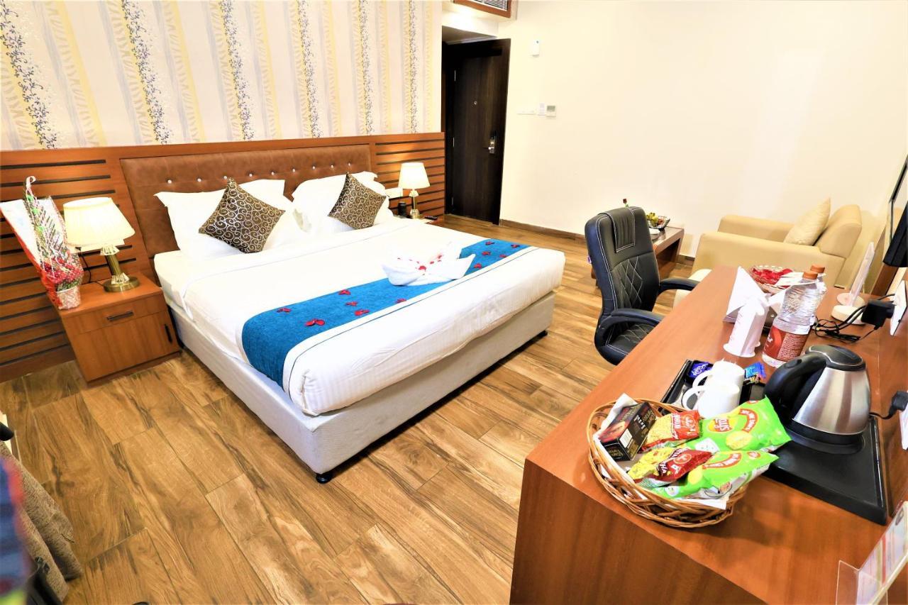 Hotel Sidh Vedantha Patna  Ngoại thất bức ảnh